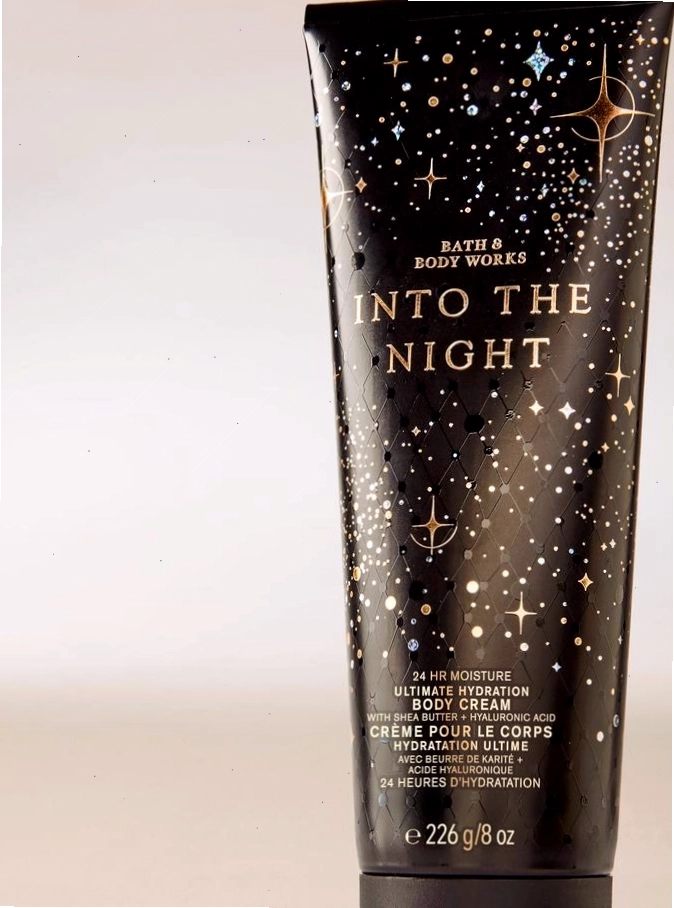 Hướng dẫn sử dụng xịt thơm Into The Night