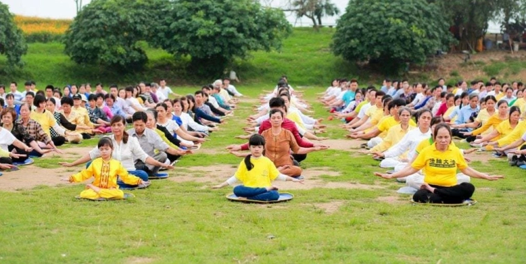 Hướng dẫn tập Pháp Luân Công chuẩn cho người mới bắt đầu