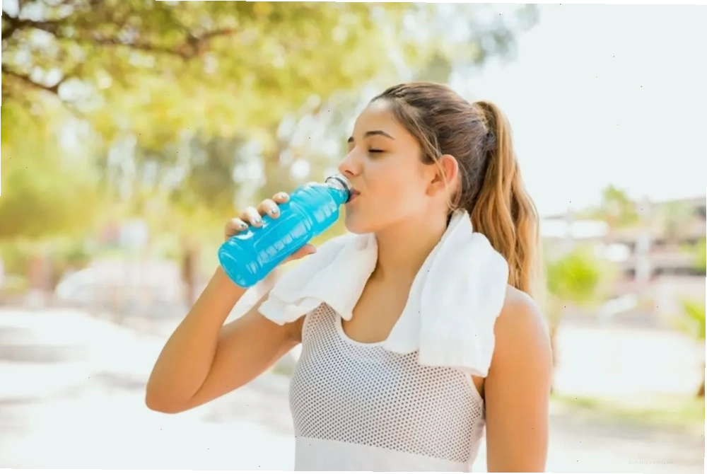 Kết hợp lịch uống nước giảm cân với việc tập luyện thể thao đều đặn để đạt hiệu quả tốt nhất