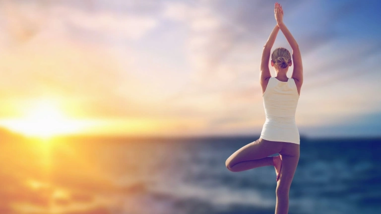 Khám phá 12 tư thế tập yoga cơ bản giúp cải thiện sức khỏe toàn diện
