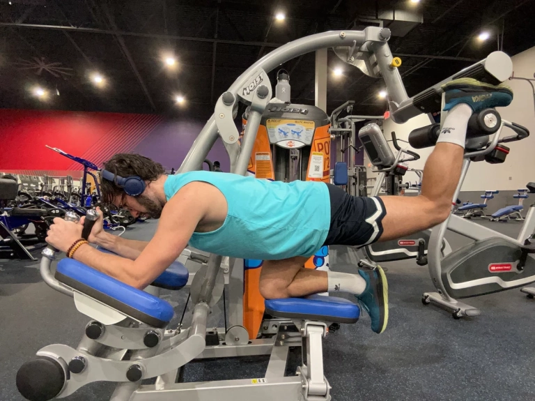 Khám phá bài tập Kick Back Gym: Tối ưu hóa sức mạnh và vóc dáng