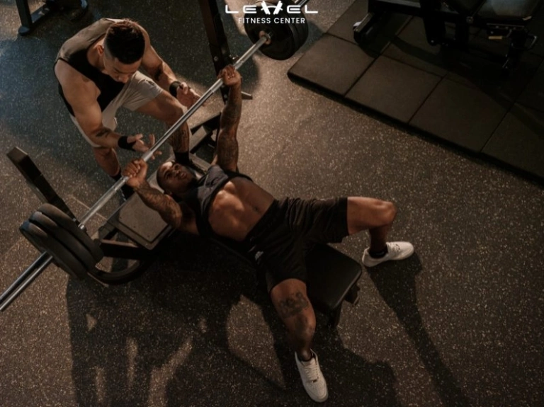 Khám phá các bài tập gym cho người mới bắt đầu nam hiệu quả