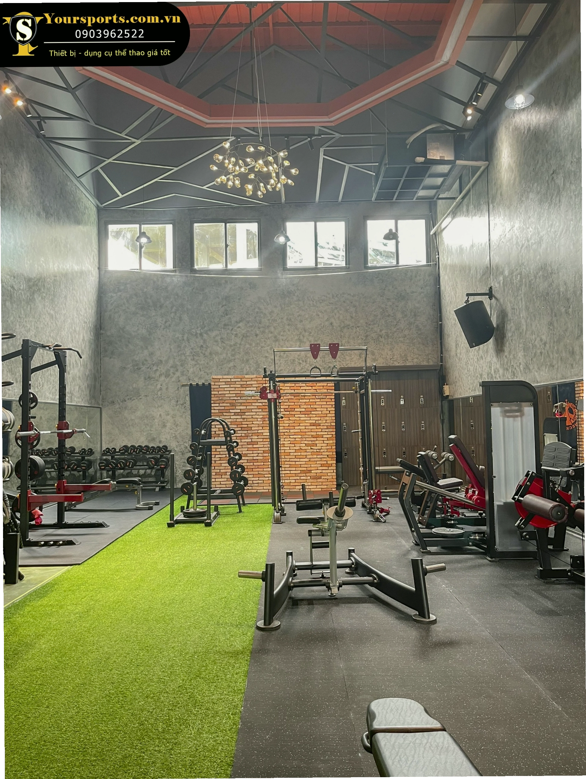 Không gian phòng gym hiện đại tại California Fitness & Yoga Bình Tân