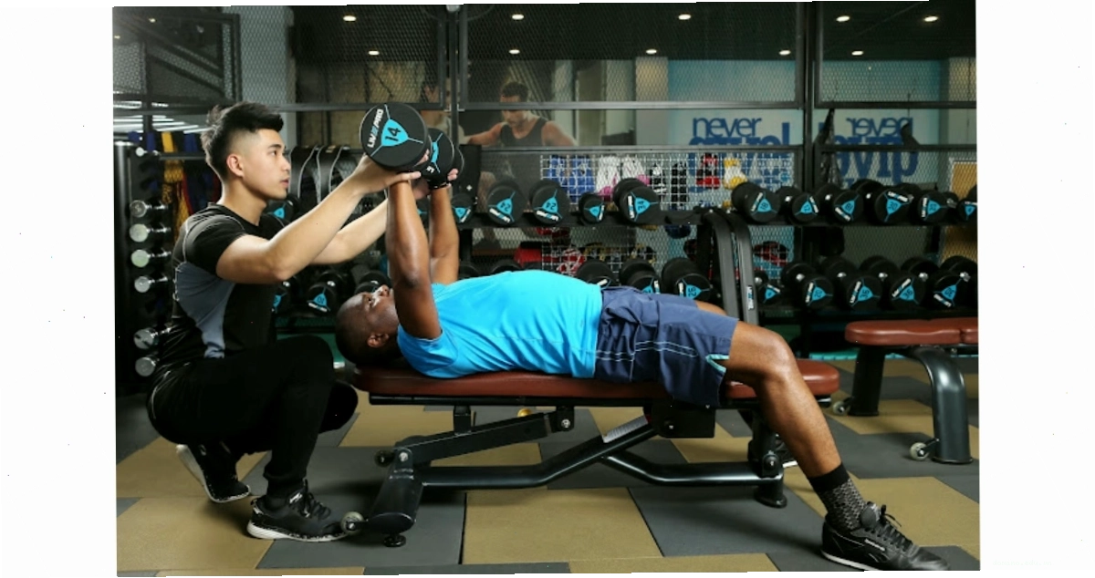 Không gian phòng tập đẹp mắt tại Royal Fitness Center