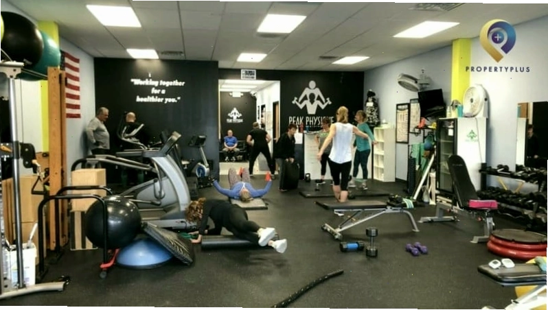 Khu phức hợp Amazing Fitness and Yoga Center với nhiều khu vực tập luyện
