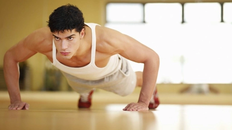 Lịch Tập Gym Hiệu Quả Cho Người Mới Bắt Đầu Năm 2026