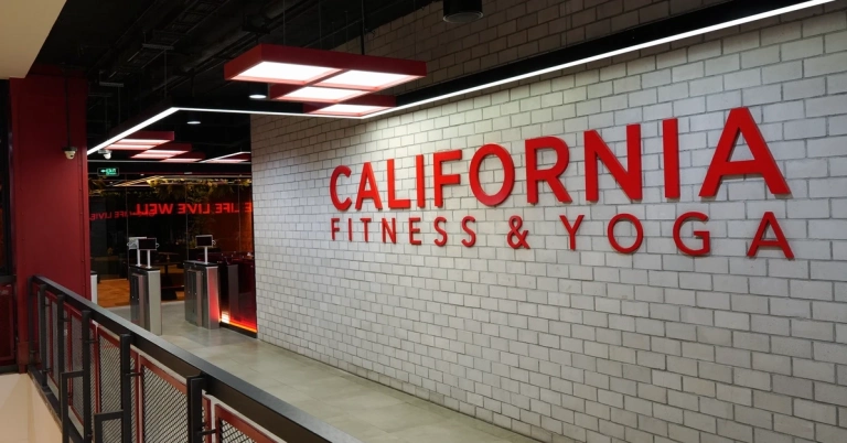 Logo California Fitness & Yoga: Biểu tượng Đẳng cấp Sống khỏe