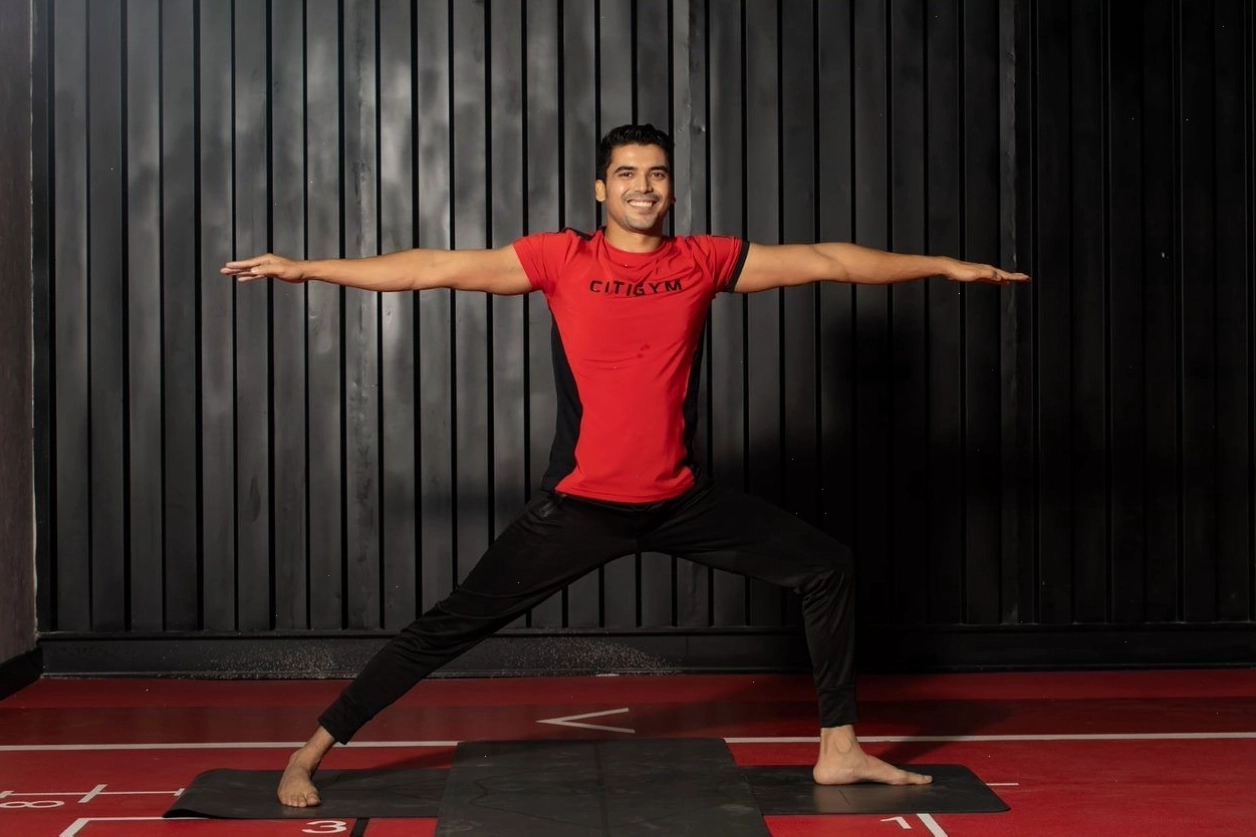 Lớp học yoga Ấn Độ tại Thu Cúc TCI