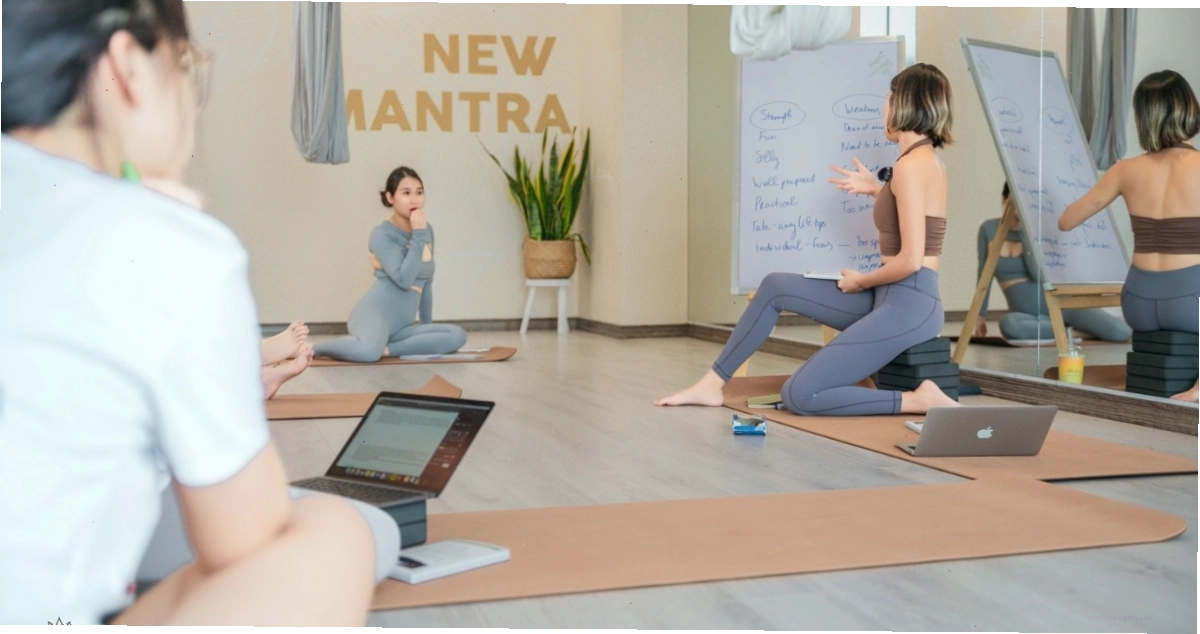 Lớp học yoga tại New Mantra Yoga & Retreat