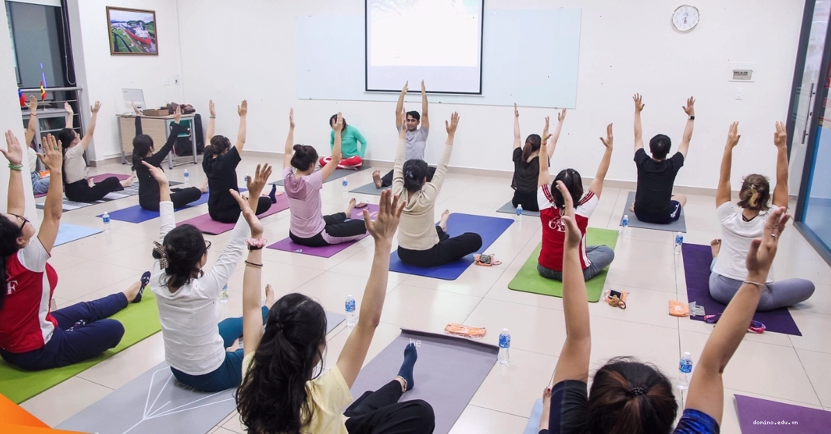 Lớp học Yoga tại Vyoga World với không gian hiện đại