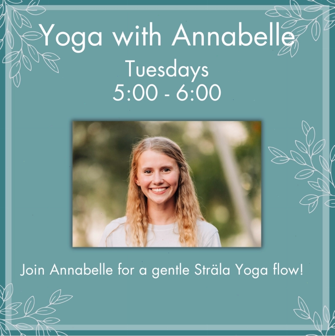 Lớp học Yoga với Annabelle