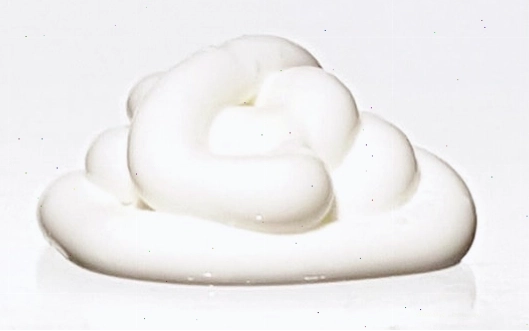 Mẫu thử (sampler) của kem dưỡng thể Japanese Cherry Blossom lotion