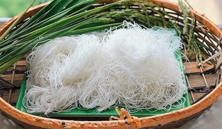 Miến có giảm cân không? Chuyên gia giải đáp và cách ăn miến khoa học