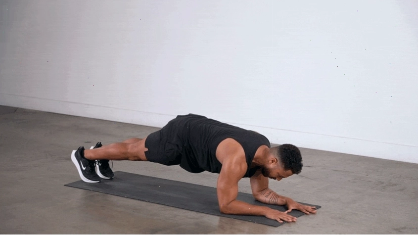 Mô phỏng động tác plank giúp săn chắc cơ bụng và cải thiện tư thế