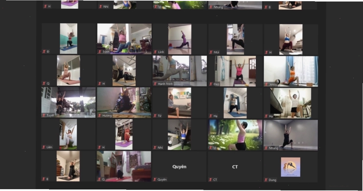 Một buổi sự kiện yoga online của Năng lượng sống