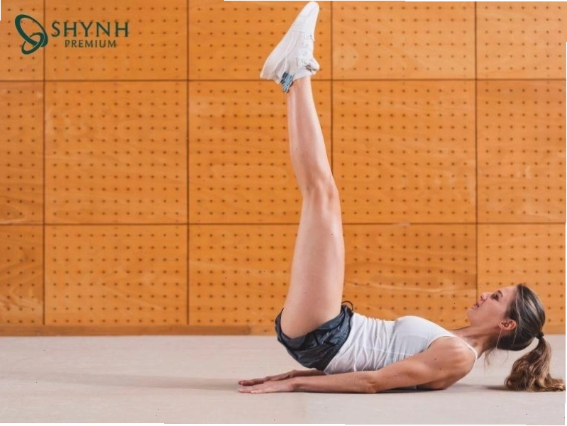 Nâng chân thẳng tác động vào cơ bụng dưới, làm săn chắc vòng 2