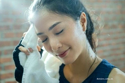 Nếu bị đổ mồ hôi nhiều bạn sẽ dễ bị mất nước