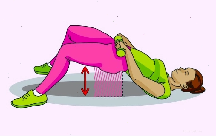 Người đàn ông thực hiện động tác chống đẩy