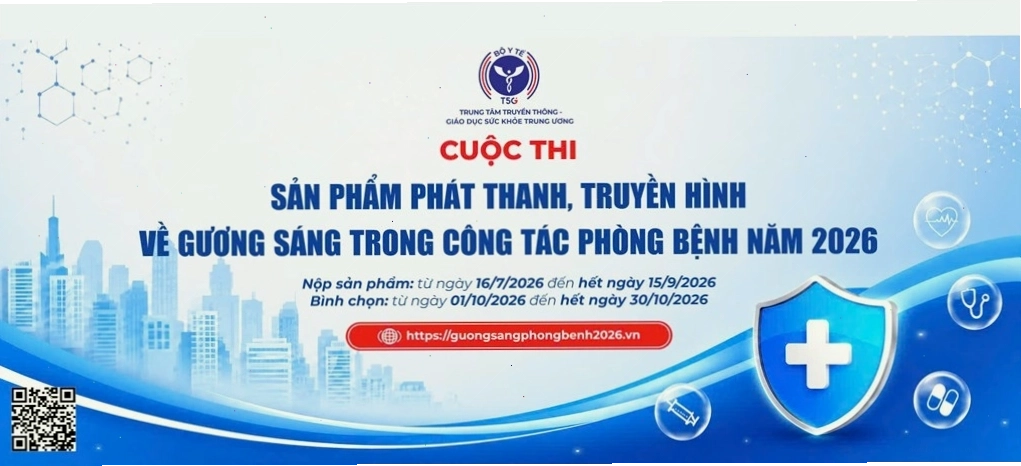 Người đang tập gym và uống cà phê đen