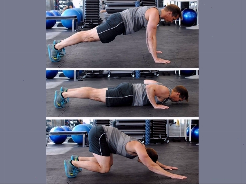 Người đang thực hiện bài tập Push Back Push Up