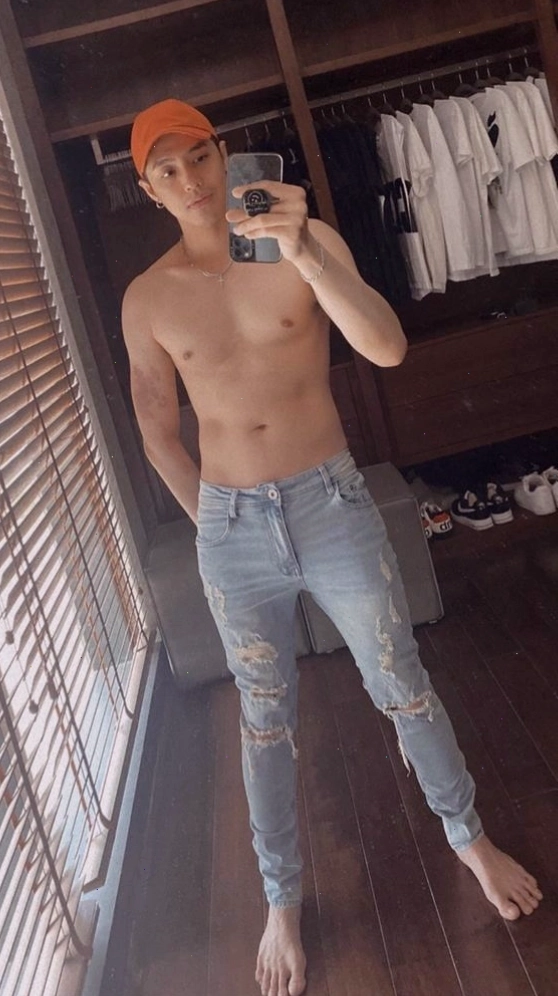 Người mẫu Hữu Vi