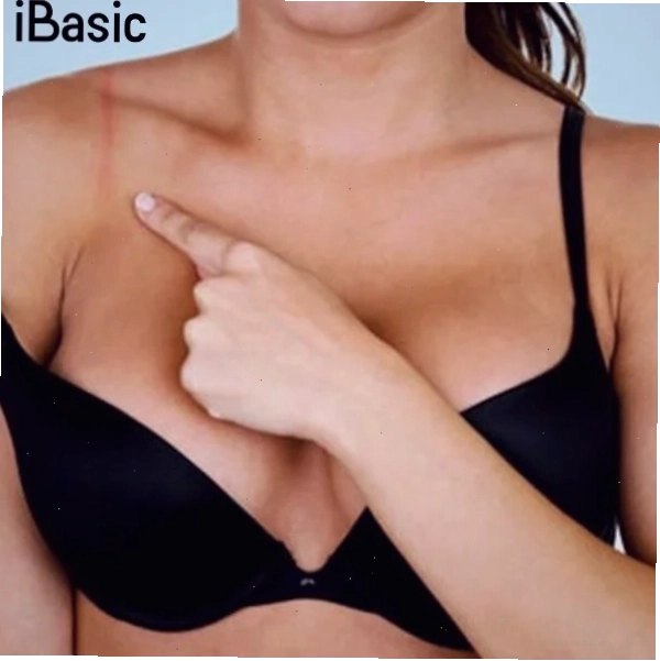 Người phụ nữ mặc áo ngực vừa vặn và tự tin