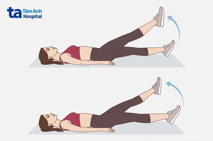Người phụ nữ thực hiện động tác đá kéo cắt kéo scissor kick