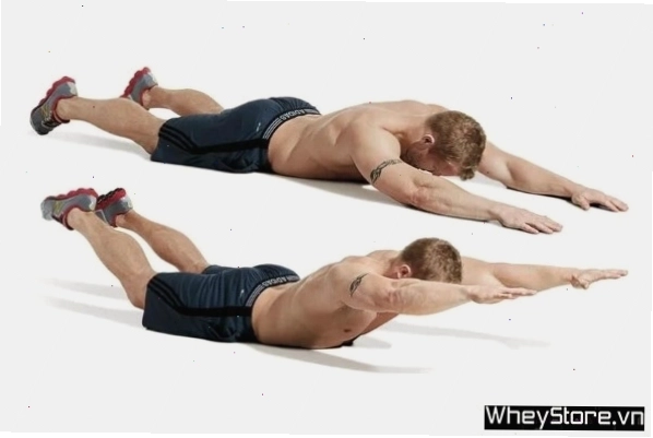Người tập nghỉ ngơi sau buổi tập gym