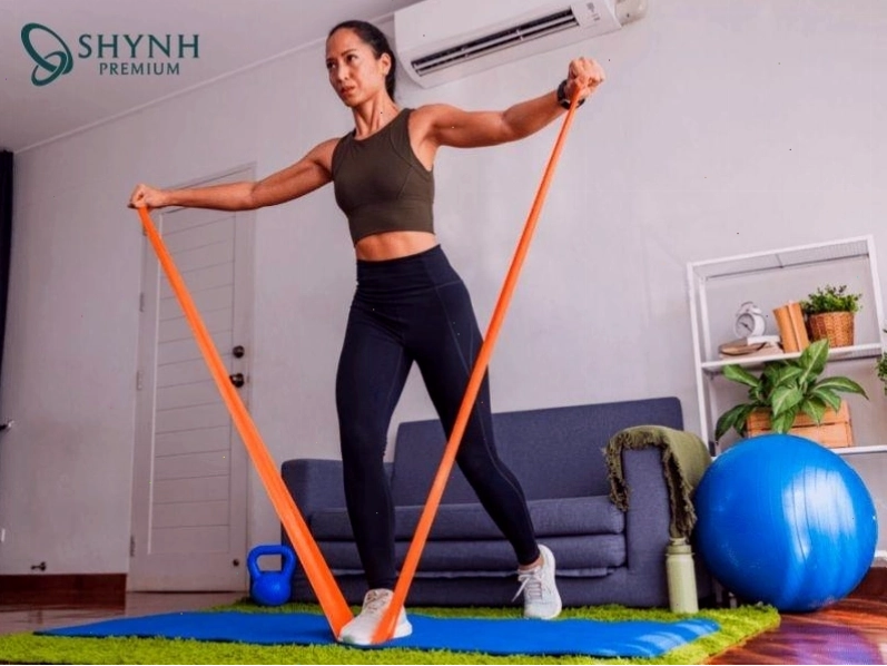 Người tập sử dụng dây kháng lực