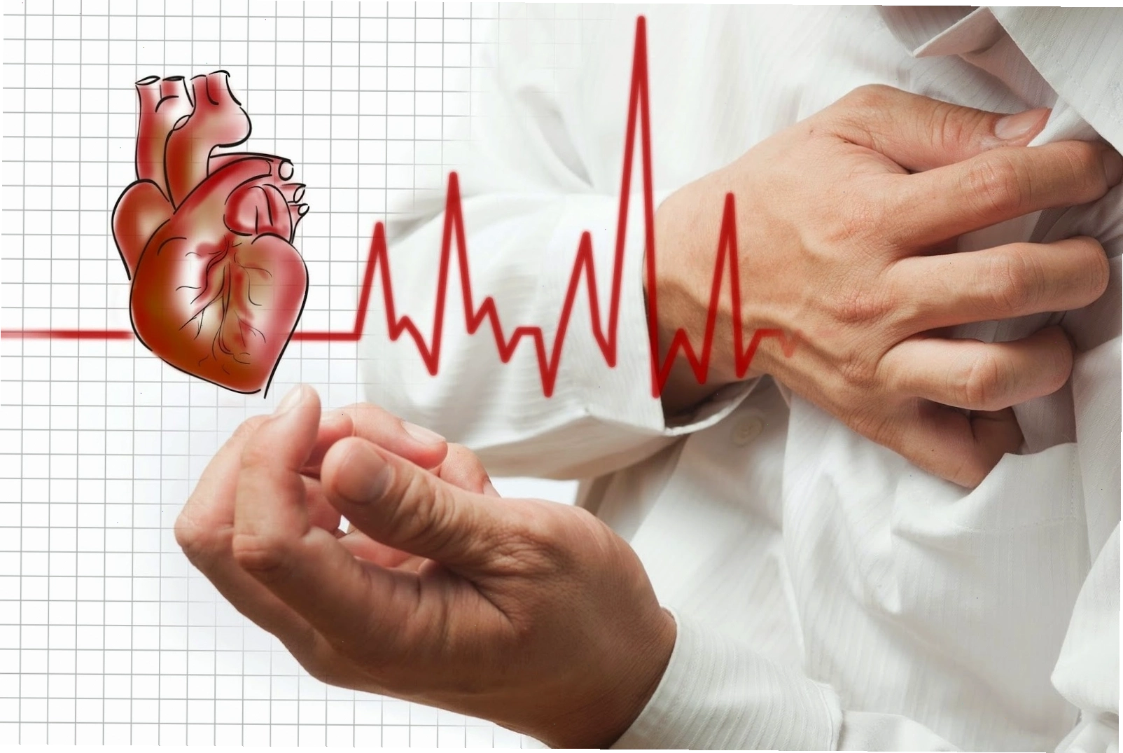 Người trung niên đang tập luyện nhẹ nhàng ngoài trời