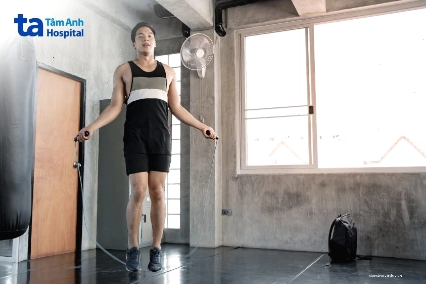 Nhảy dây là bài tập giảm mỡ thừa toàn thân hiệu quả