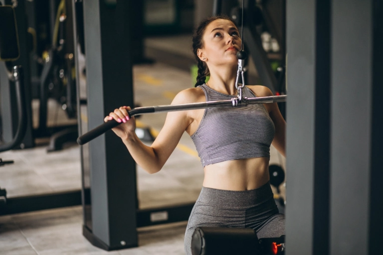 Nữ tập gym có bị đô không? Giải đáp mọi băn khoăn về vóc dáng