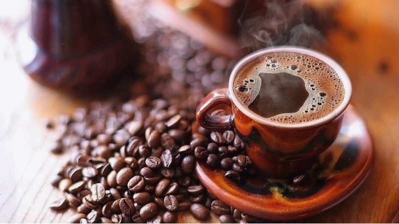 Nước chanh mật ong là thức uống thay thế nước ngọt hiệu quả trong quá trình giảm cân