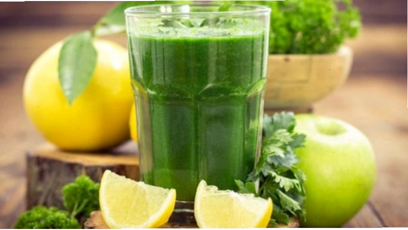 Nước ép cần tây, táo và chanh giúp hỗ trợ giảm cân hiệu quả
