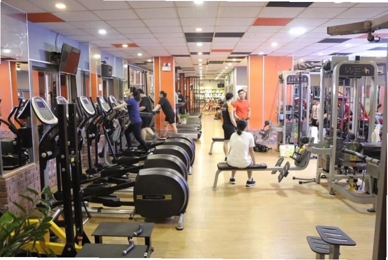Phòng tập Dạ Nam Gym với các thiết bị luyện tập cơ bản