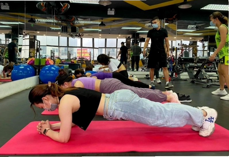 Phòng tập Dynamic Fitness Long Biên