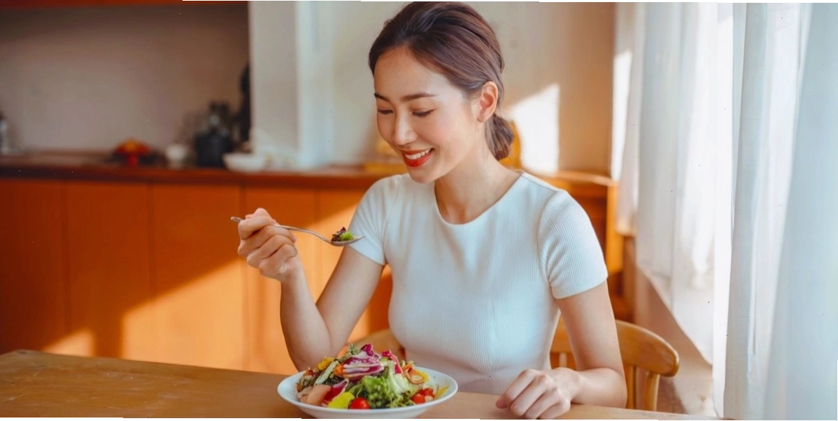 Phụ nữ mang thai tập luyện Pilates nhẹ nhàng