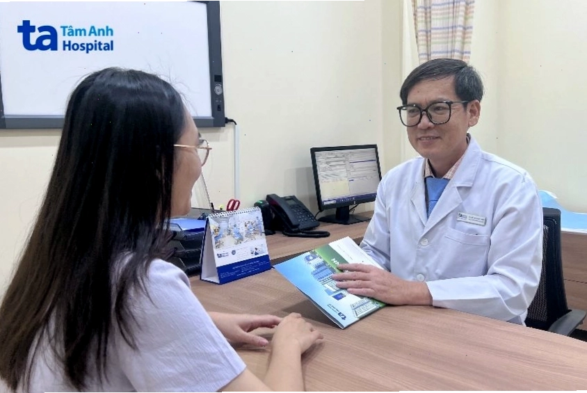Phụ nữ sau sinh và tình trạng ngực chảy xệ