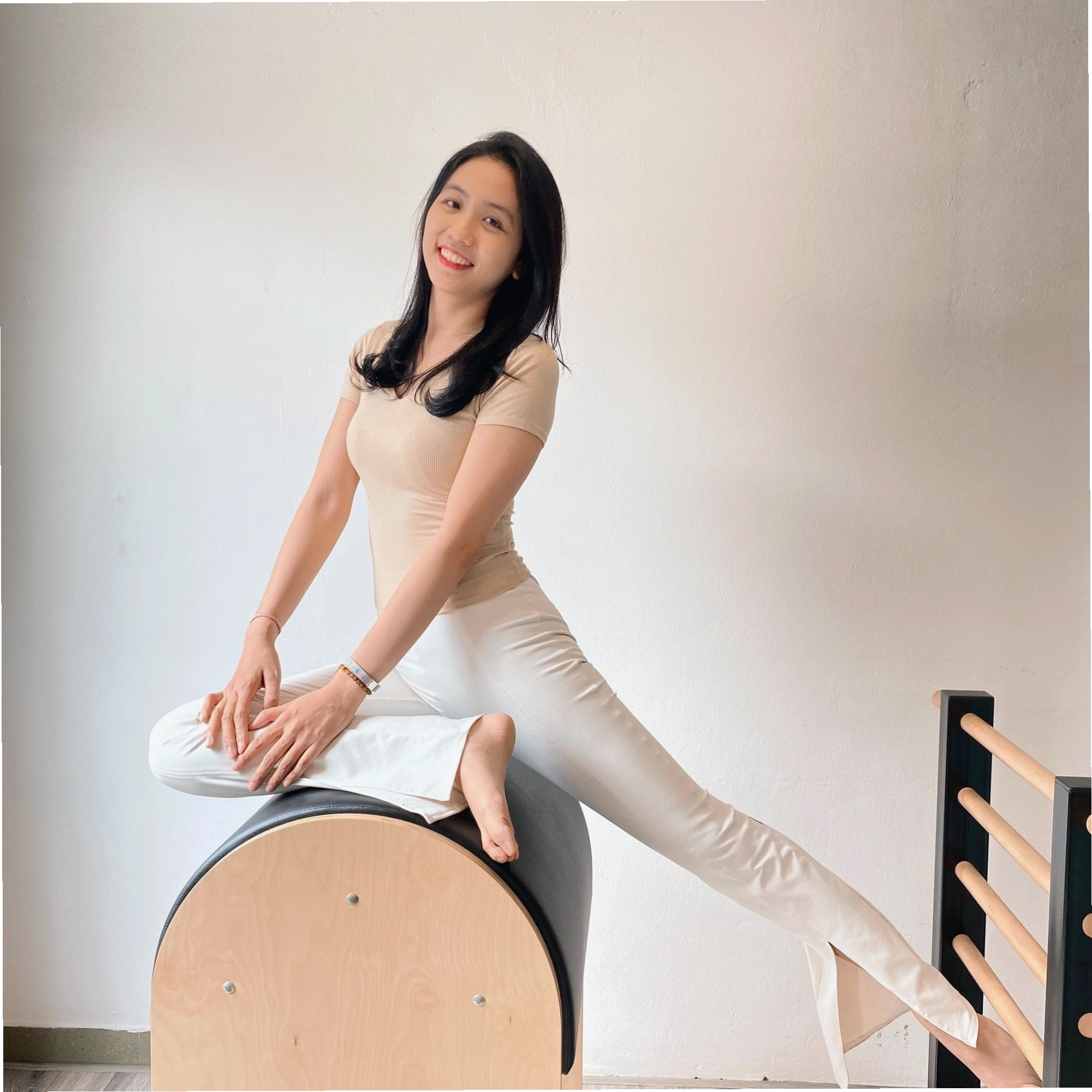 Pilates giúp cải thiện tư thế và tăng sức mạnh cơ lõi
