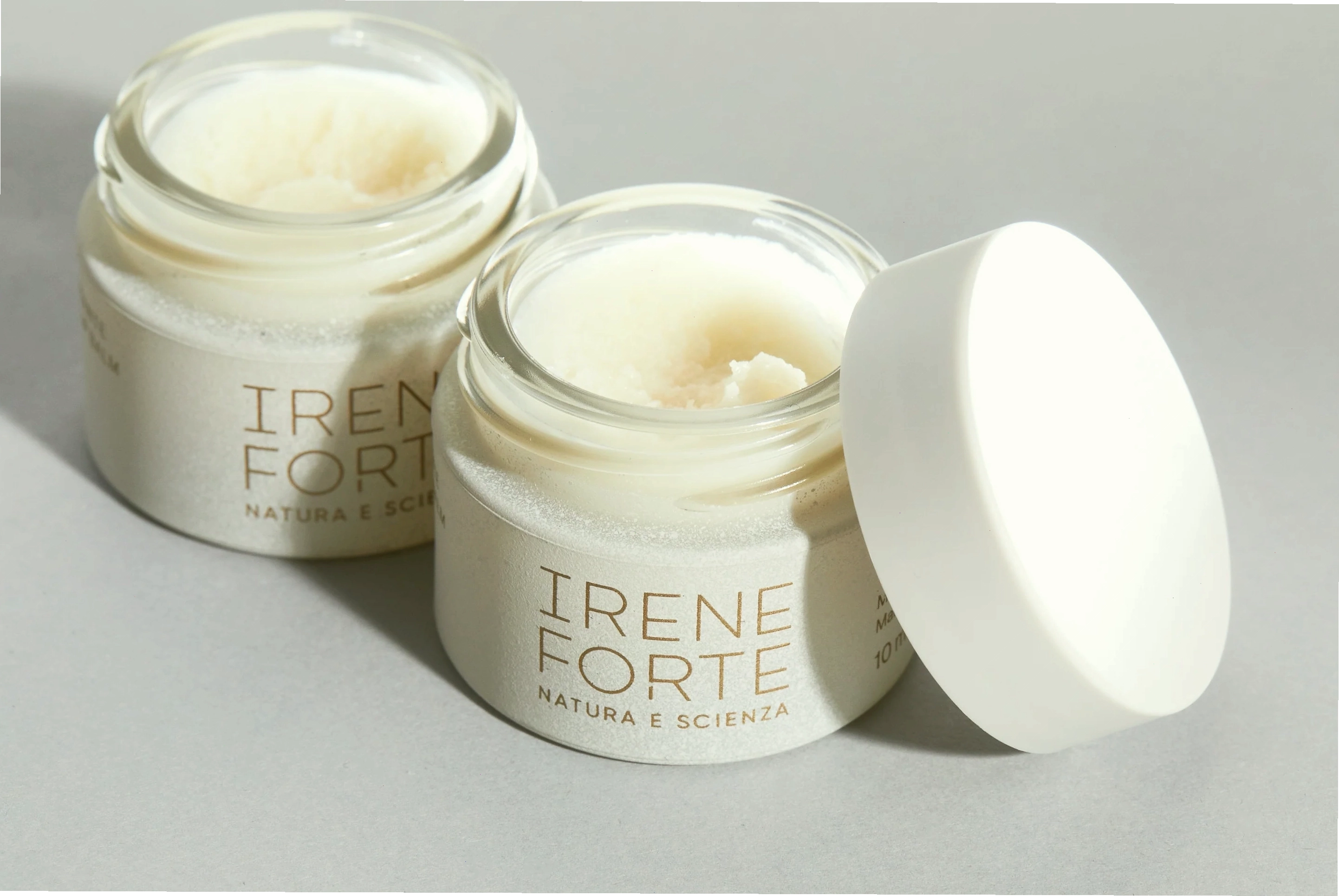 Sản phẩm White Wine Body Cream của Irene Forte