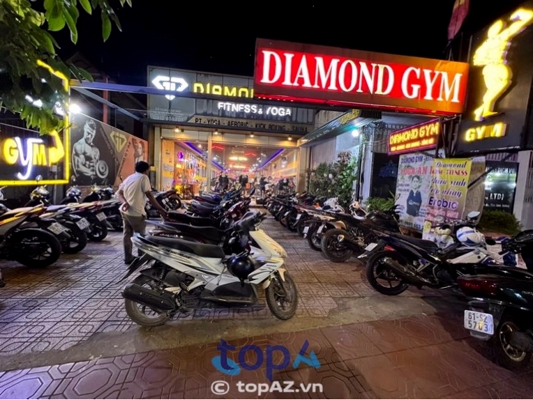 SH FITNESS GYM Dĩ An