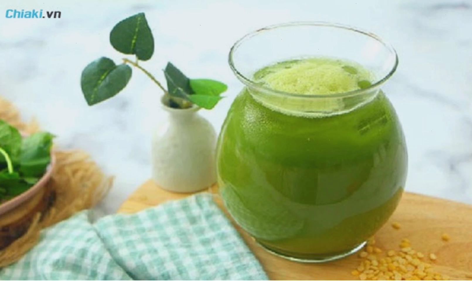Sinh tố giảm cân rau má và đậu xanh