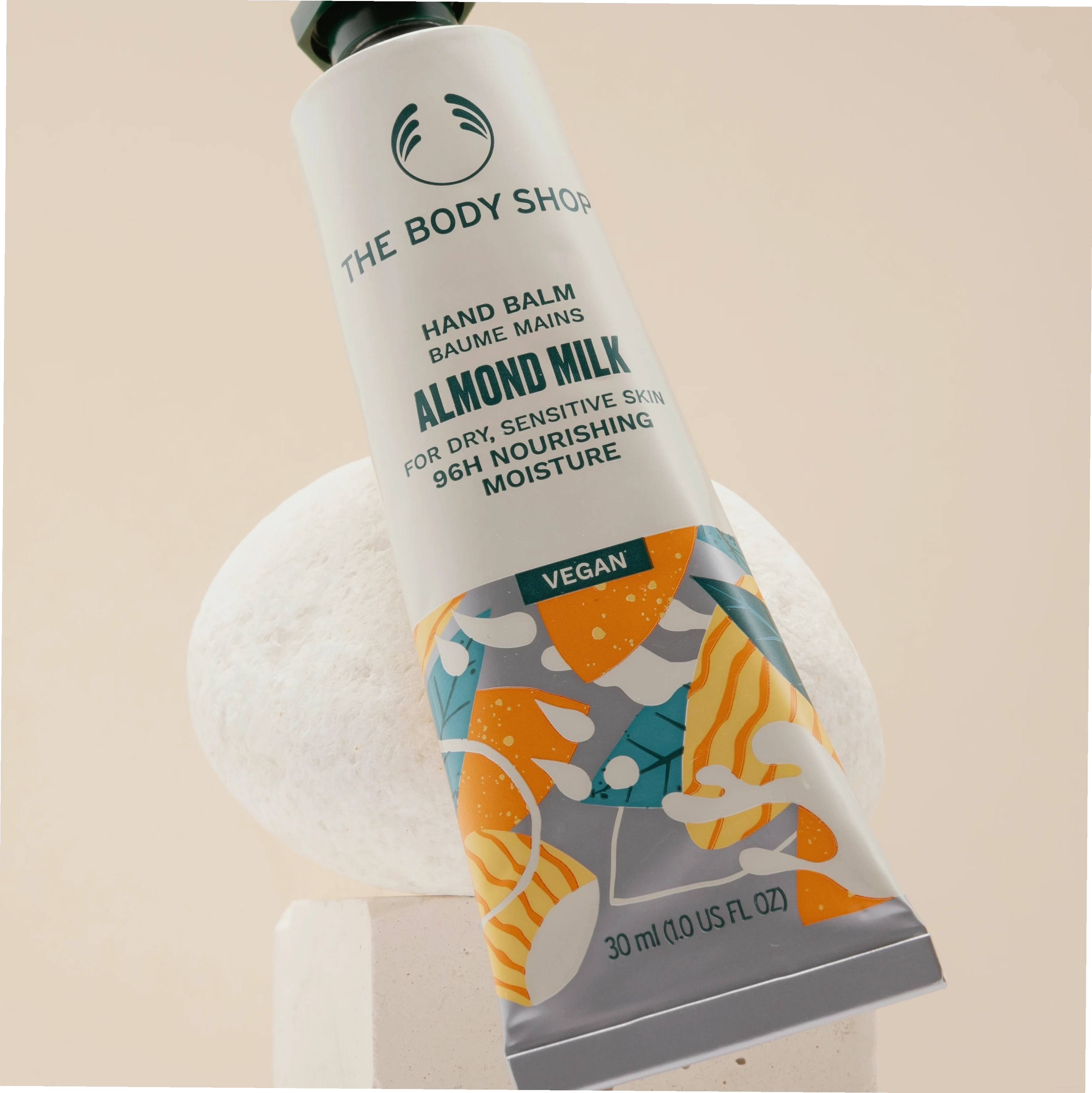 Son dưỡng The Body Shop Almond Milk Hand Balm 30ml