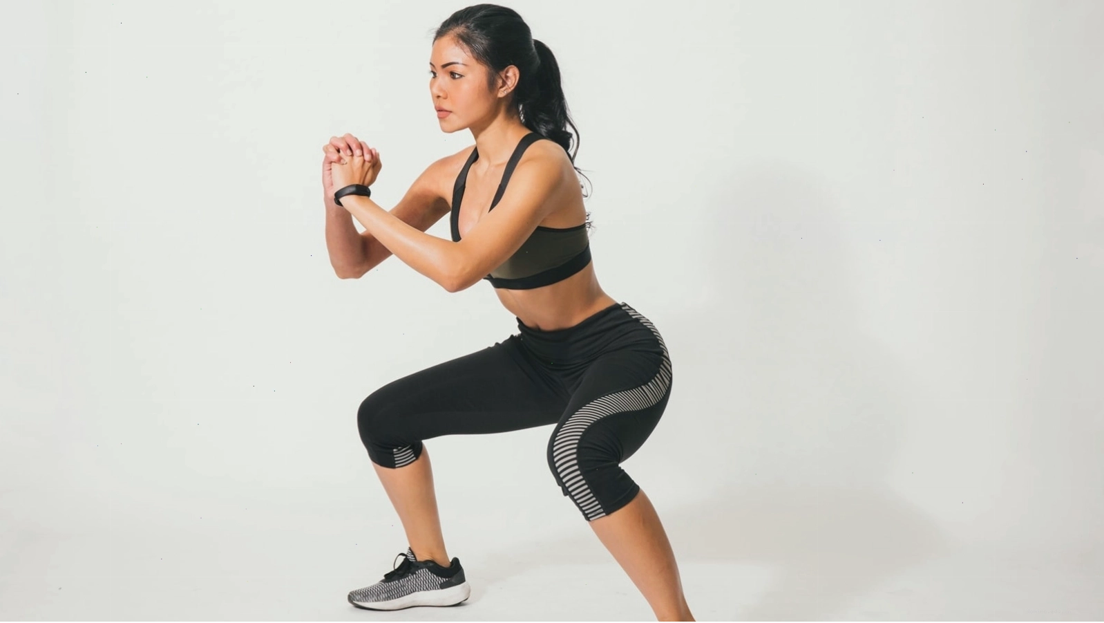 Squat có tác dụng săn chắc chân và mông