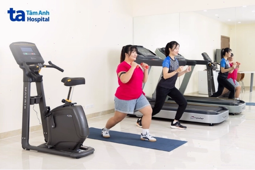 Squat Jump đốt calo hiệu quả để giảm cân nhanh nhất trong vòng 1 tuần