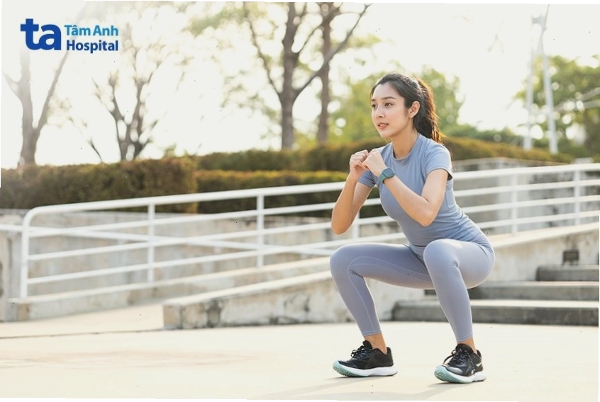 Squat tiêu mỡ toàn thân hiệu quả