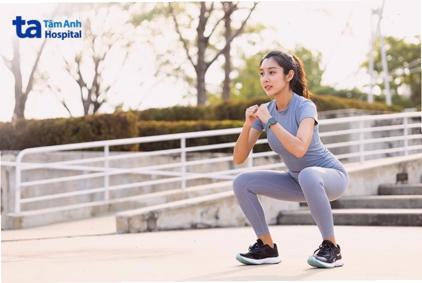 Squat tiêu mỡ toàn thân hiệu quả