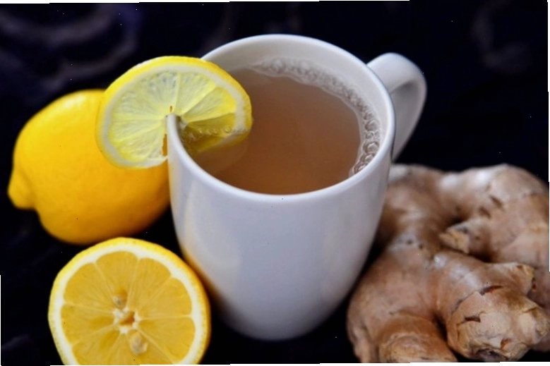 Tách trà chanh gừng nóng hổi