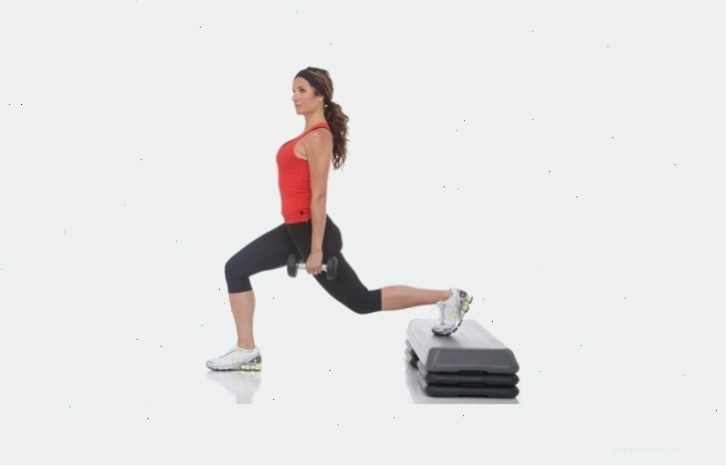 Tập bắp chân tại nhà với bài tập Lunge