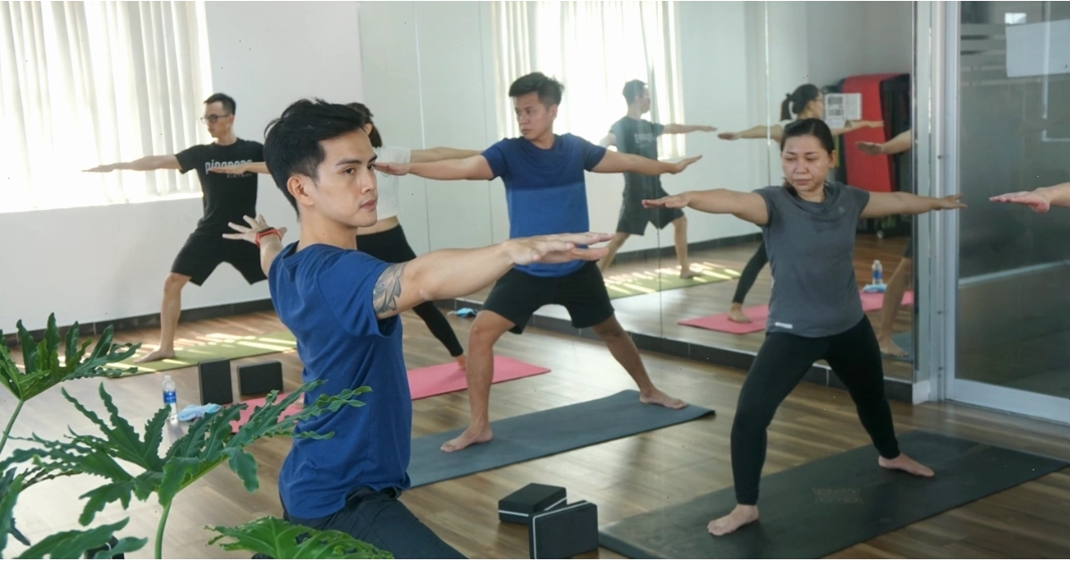 Tập luyện tại Nguyên Yoga